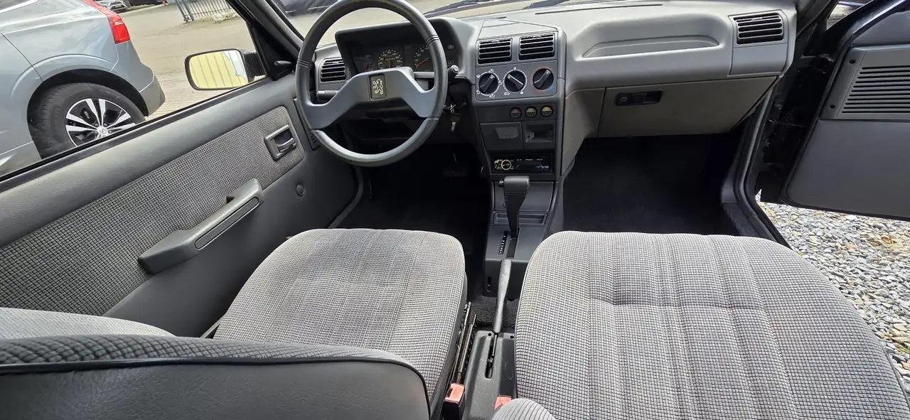 Peugeot 205 1.6 XT, foto 9