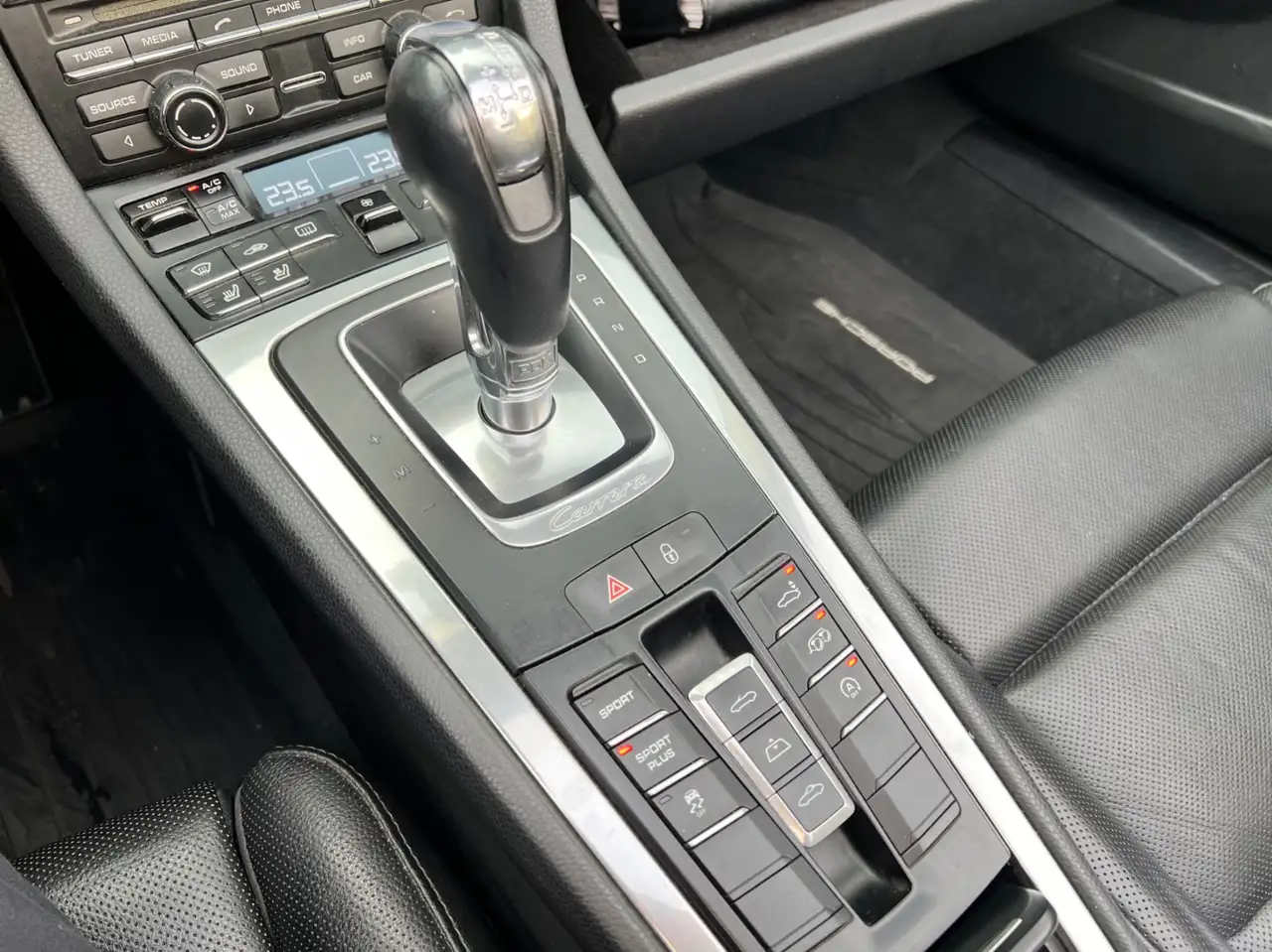 Porsche 911 снимка Porsche 911