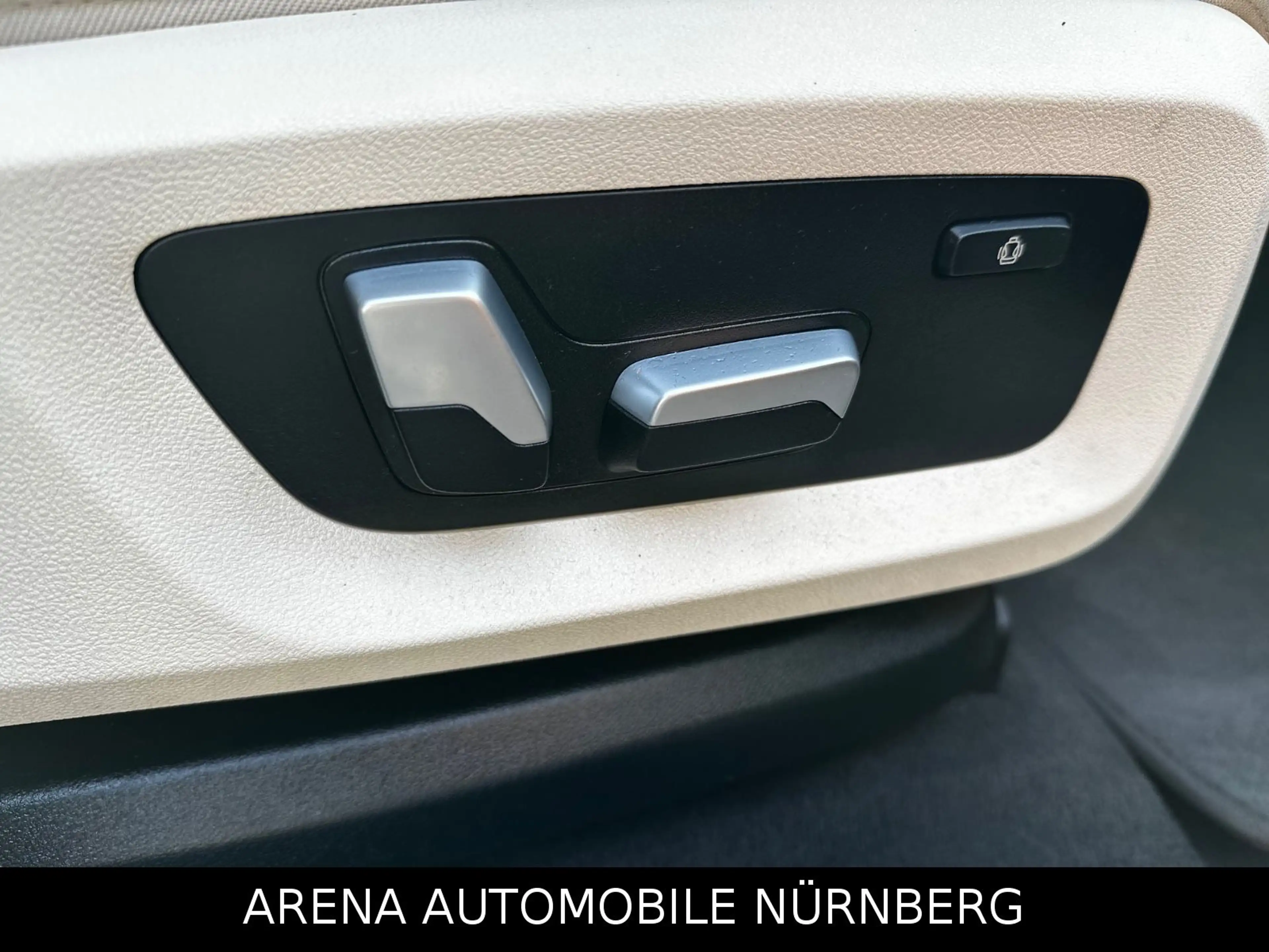 BMW X6 Baureihe X6 xDrive 40 d M Sport — photo 12