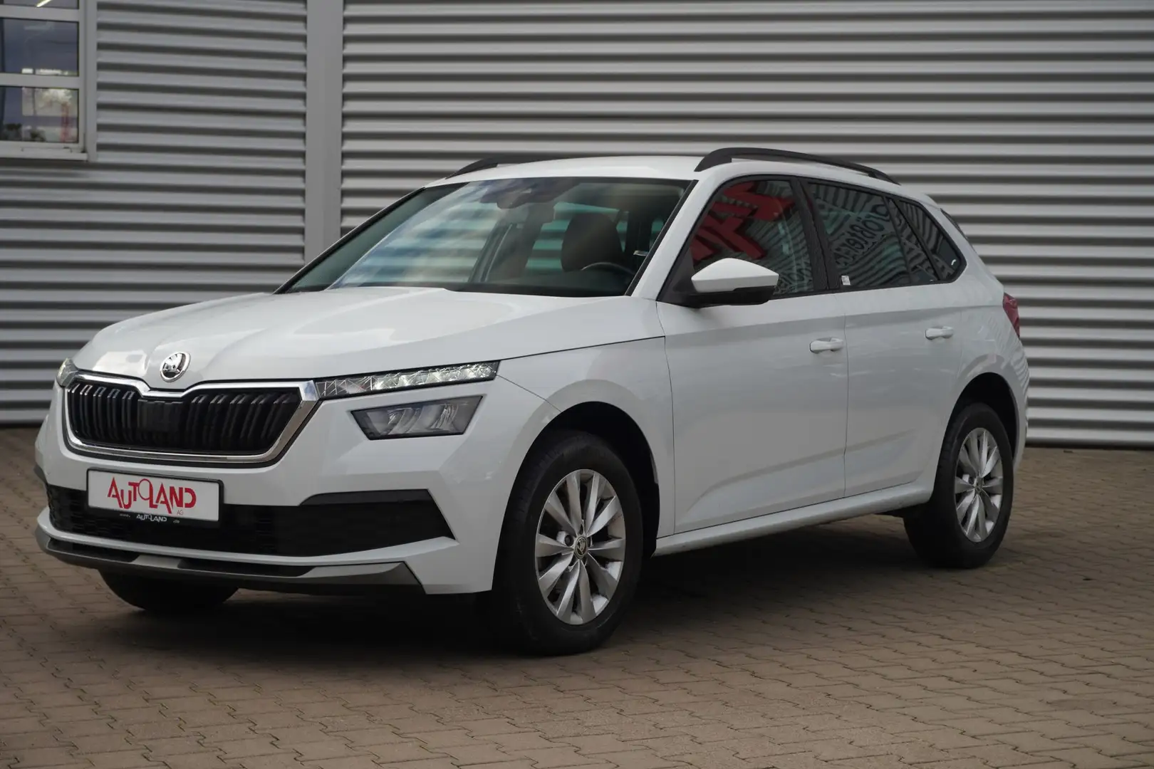 Skoda Kamiq 1.0 Ambition LED ACC Kamera DAB SmartLink Weiß - 2