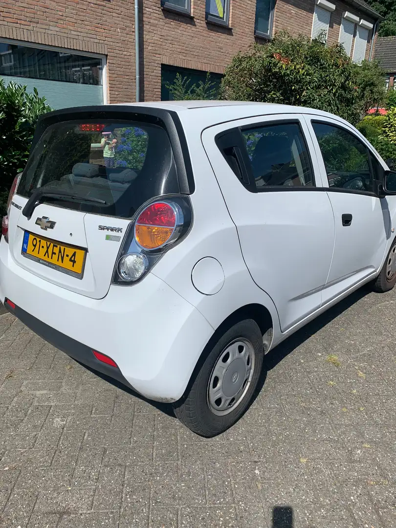Chevrolet Spark Spark 1.0 16V LS Bi-Fuel Wit - 2