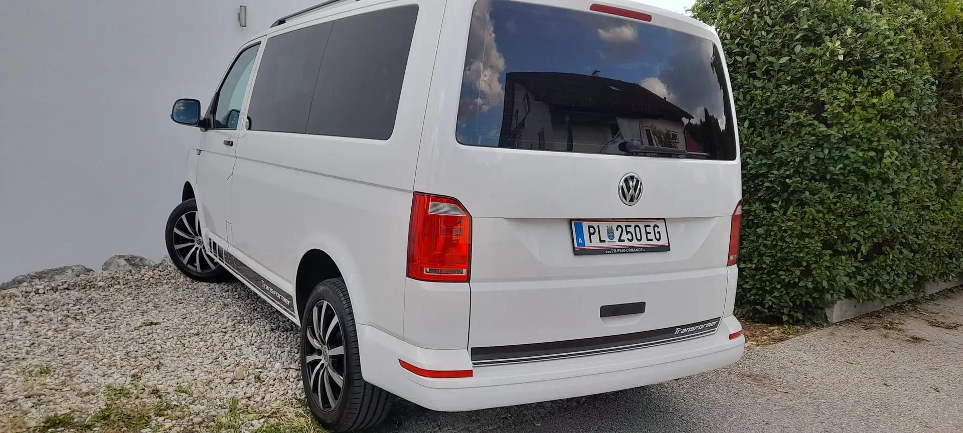 Volkswagen T6 Transporter Bluemotion - 2