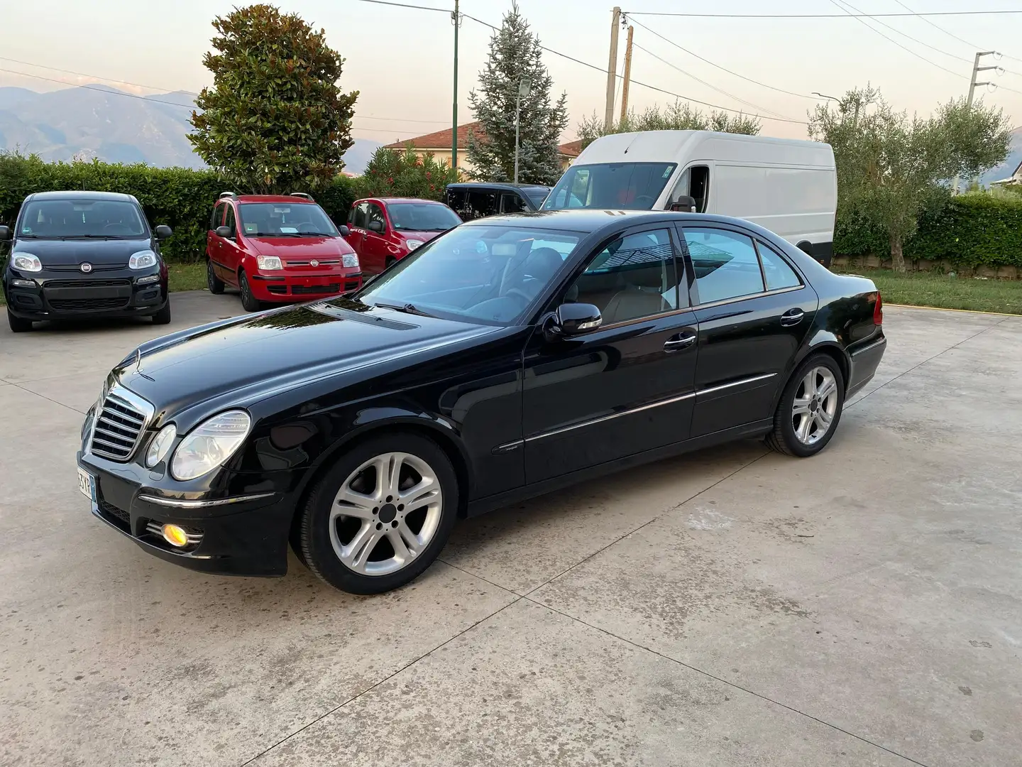 Mercedes-Benz E 220 Classe E - W211 Berlina cdi evo Avantgarde Sport Noir - 2