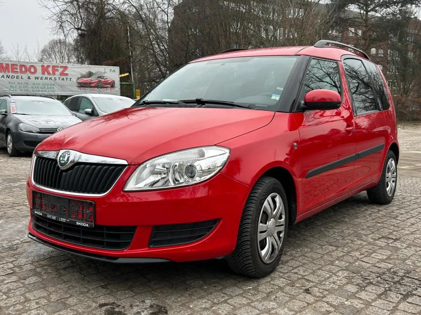 Skoda Roomster Ambition Plus Edition Rouge - 1