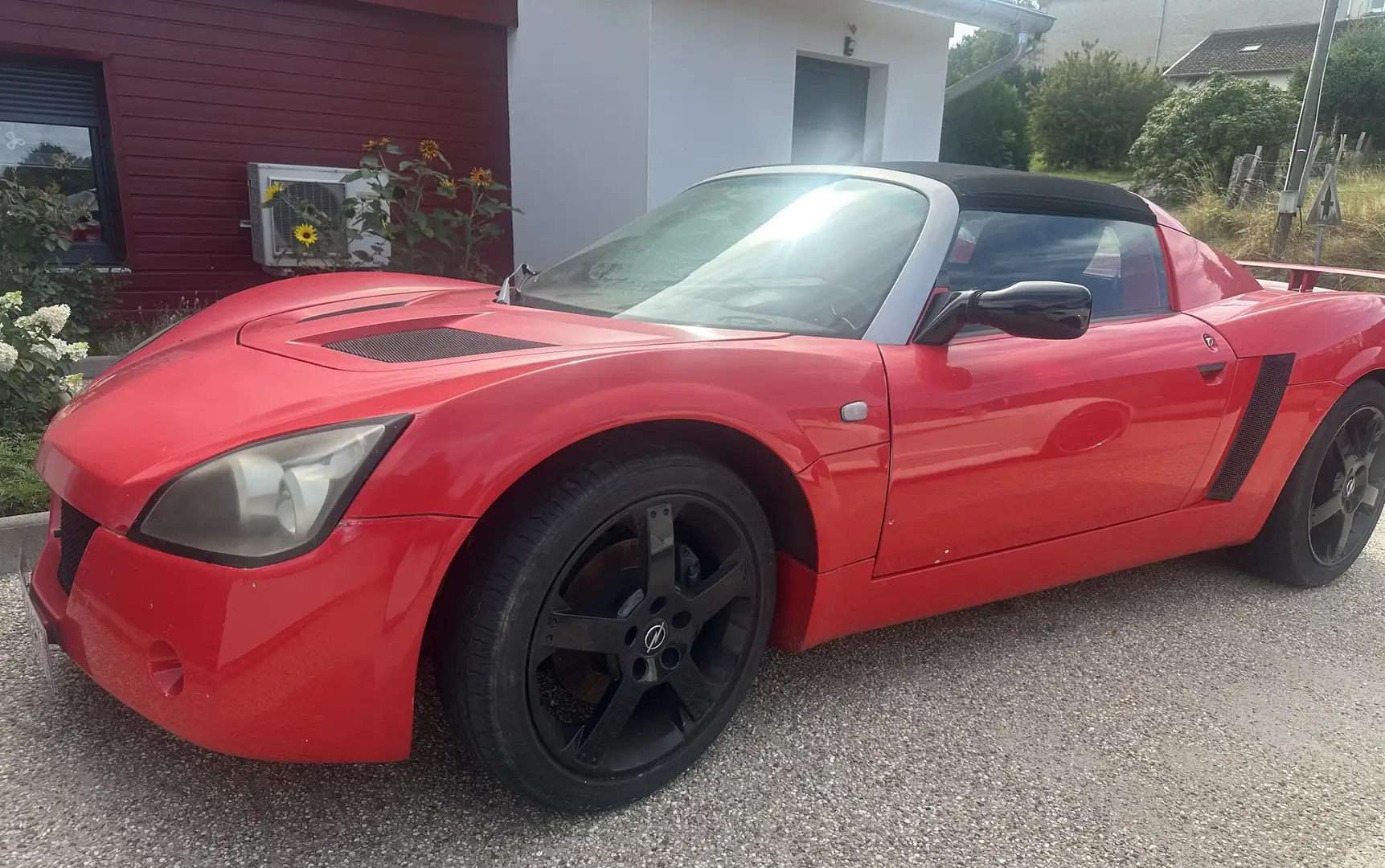 Opel Speedster 2.2i 16V - 2