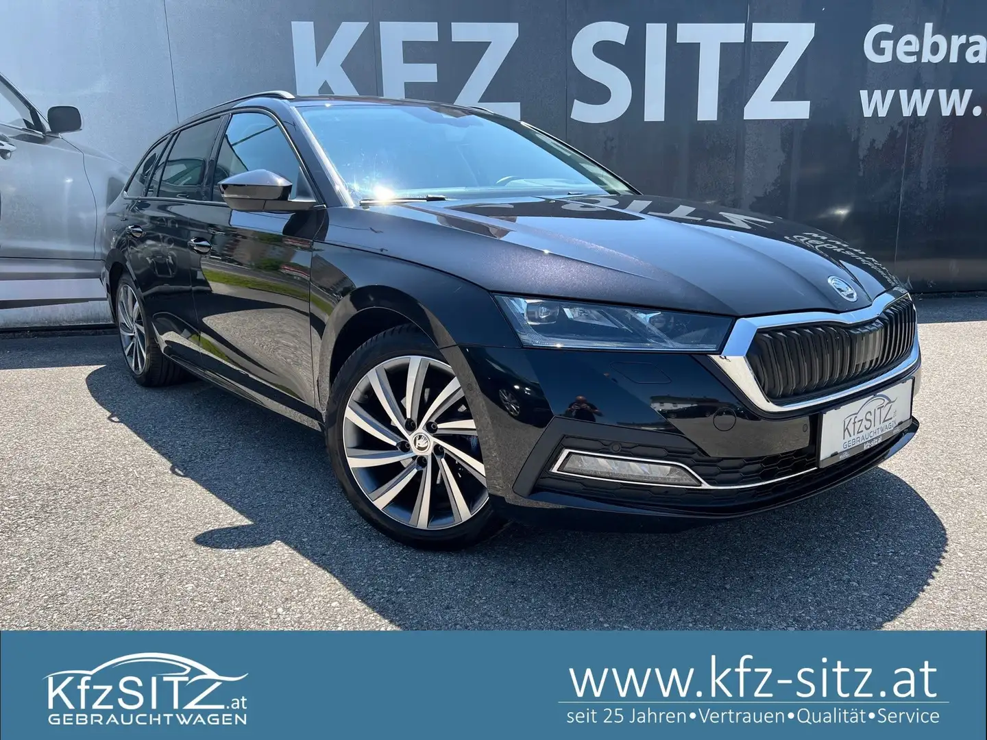 Skoda Octavia Combi 2,0 TDI First Edition DSG | NP: €43.000 Schwarz - 1