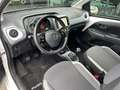 Toyota Aygo 1.0 VVT-i x-play Navigatie Camera NW Model Dealer bijela - thumbnail 9