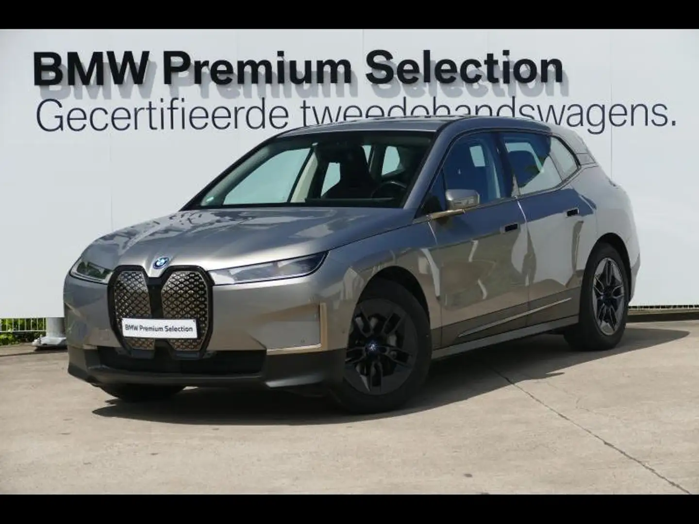 BMW Ix