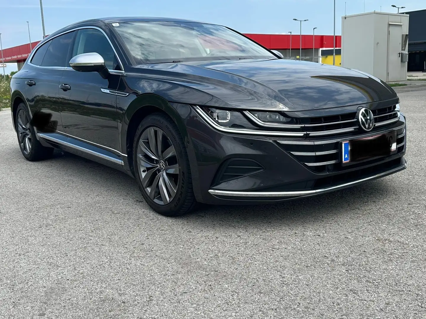 Volkswagen Arteon Arteon SB Elegance 2,0 TDI 4Motion DSG Elegance Schwarz - 2