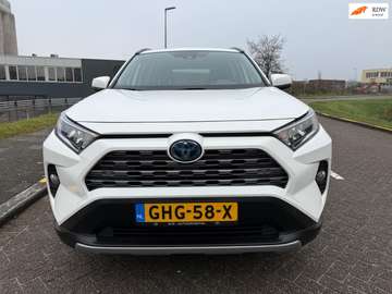 2.5 Hybrid AWD Dynamic