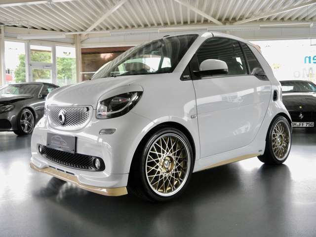 Imagine smart forTwo fortwo cabrio Brabus*Navi*JBL*Gewindef.