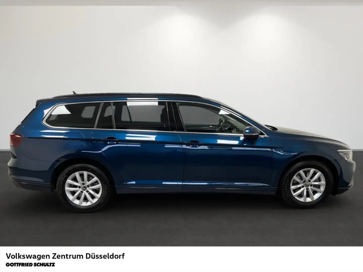 Volkswagen Passat Variant Business 2.0 TDI DSG Panoramadach Blau - 2