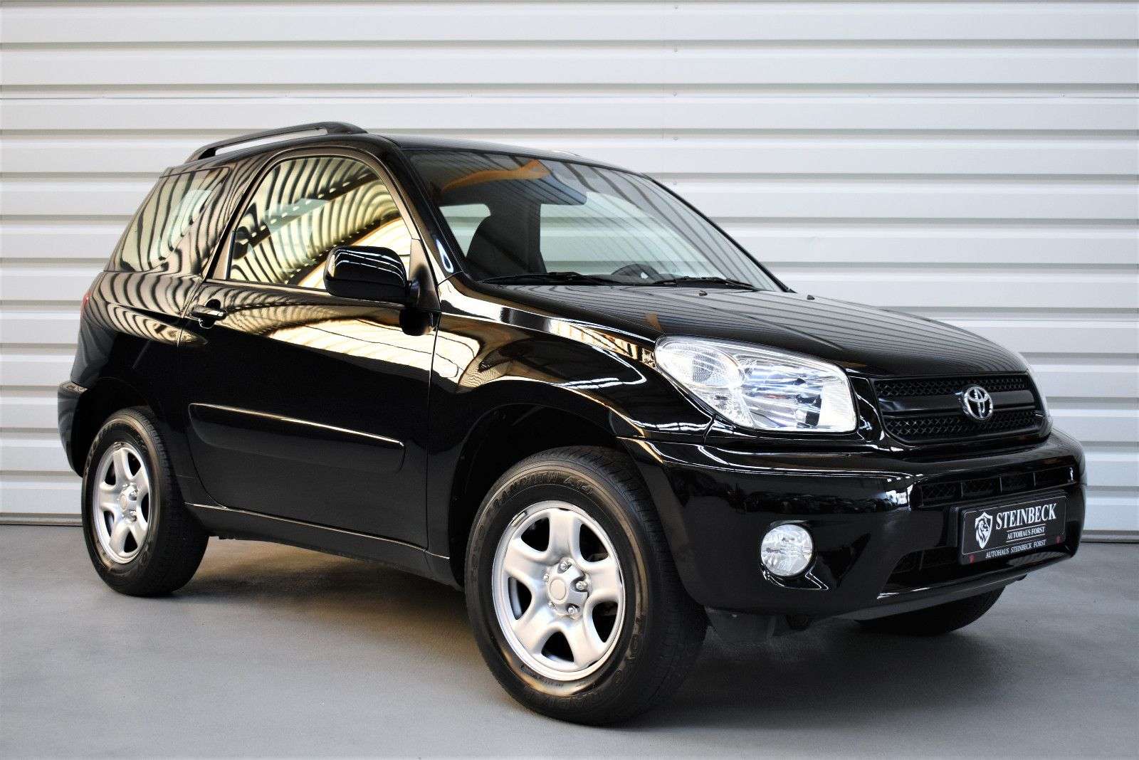 Second hand Toyota Rav4 1.8 VVT-i