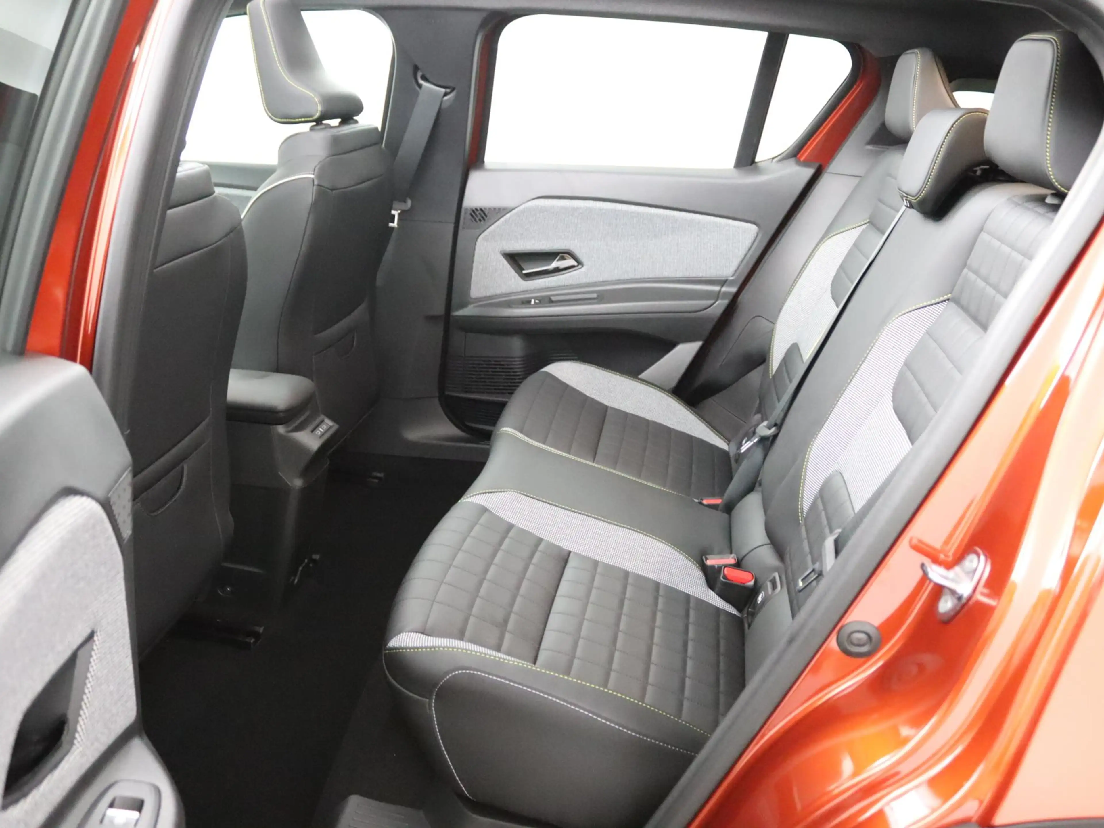 Renault R 4 iconic “plein sud™” 150 pk comfort range | pack ad — photo 15