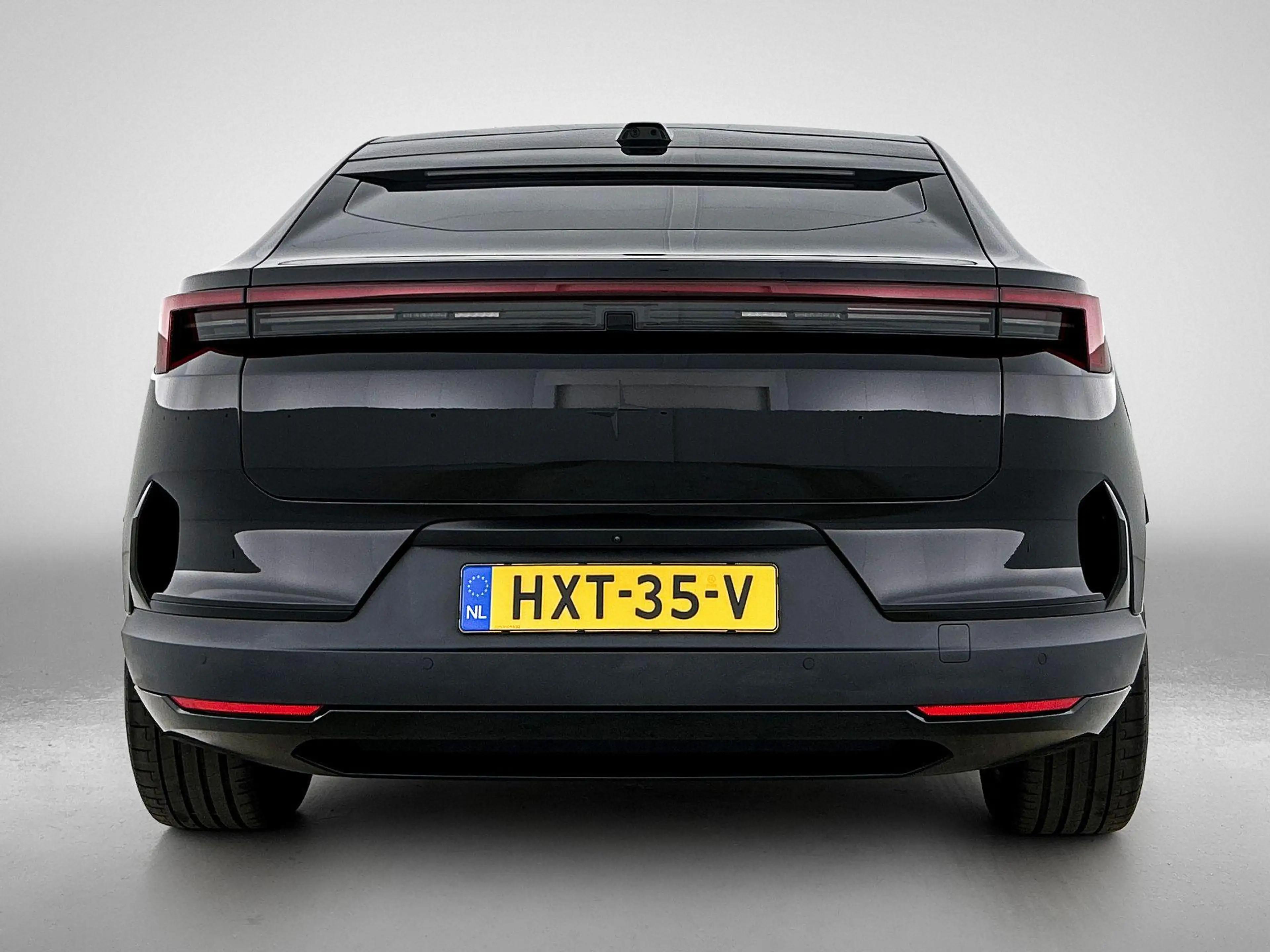 Polestar 4 Long Range Single Motor 100 kW | Plus Pack | — photo 3