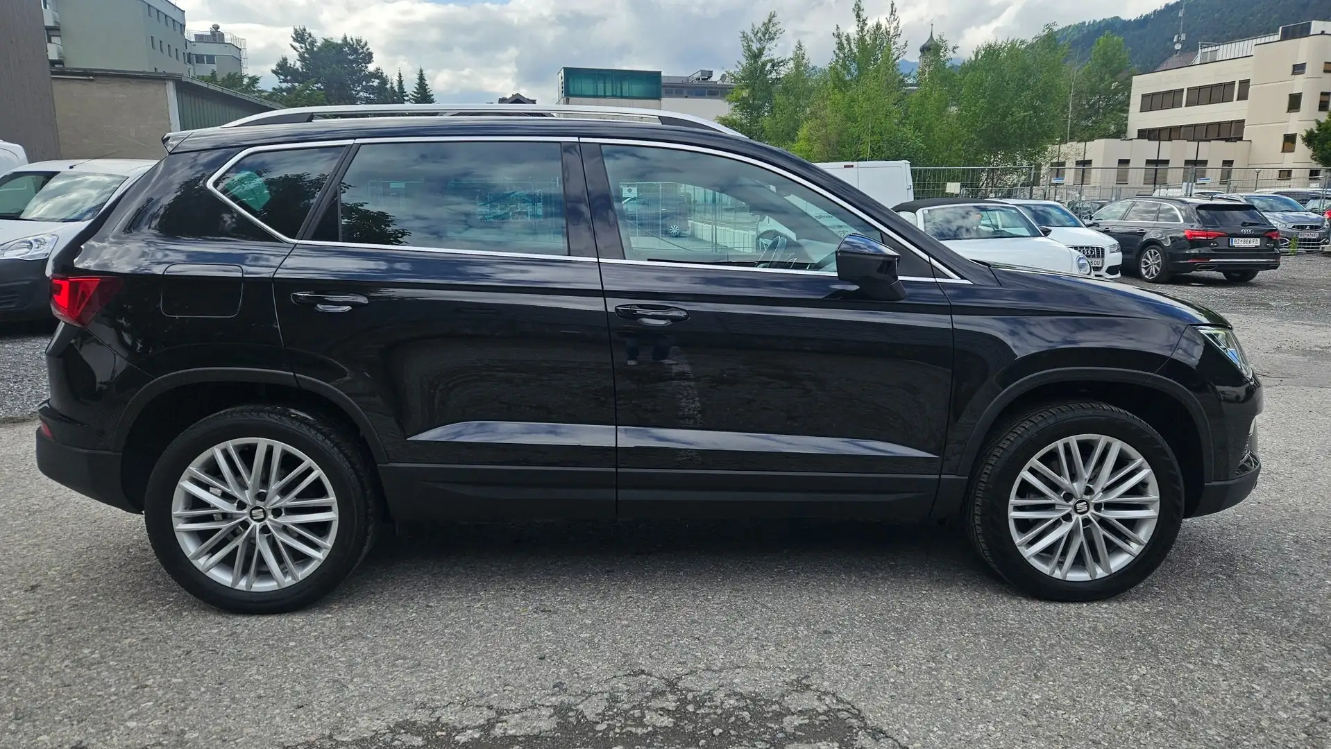 SEAT Ateca 1,4 Xcellence ACT 4WD TSI, AHK+8Fach +Garantie Noir - 2