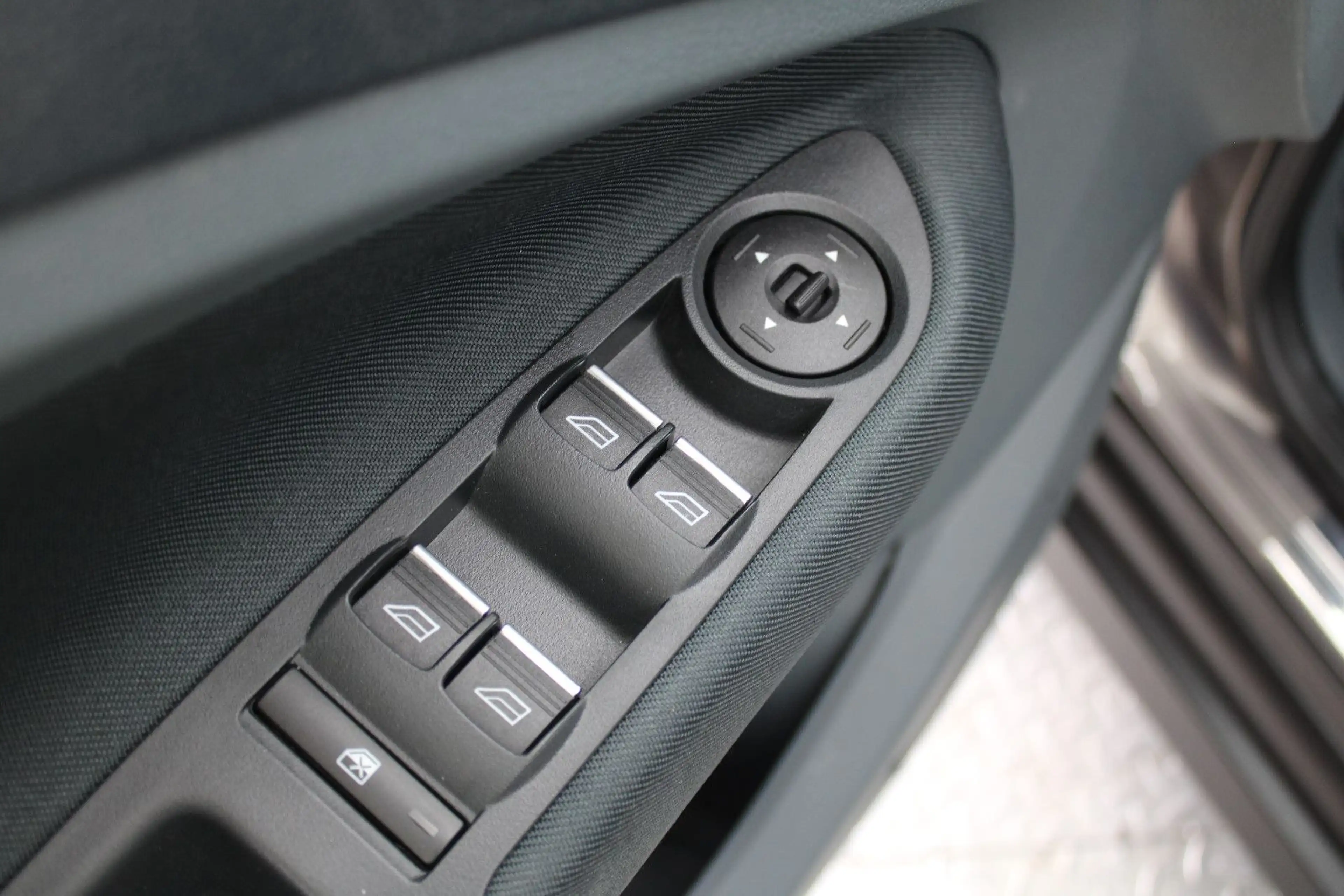 Ford C-Max *1.Hand*Tüv&Inspektion Neu*Klima* — photo 4