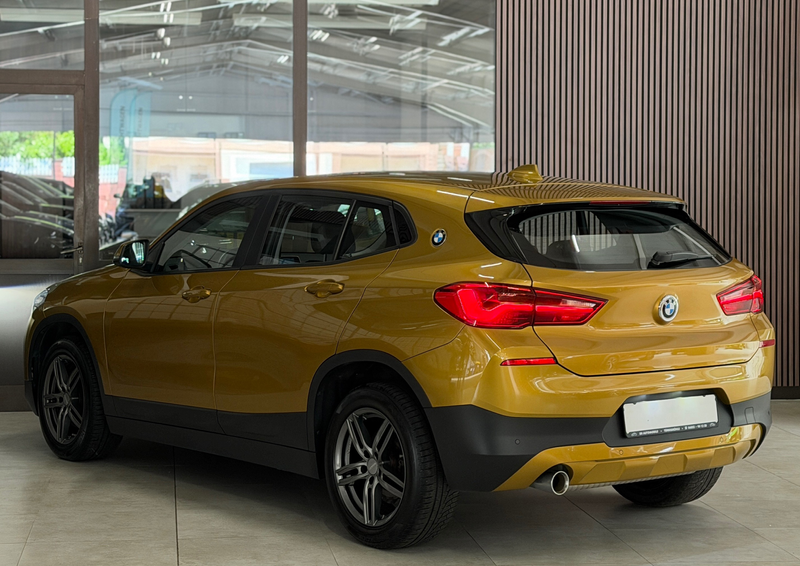 BMW X2 sDrive 18 i Advantage*LED*Navi*SHZ*PDC*Tüv/Au 09/2027 — photo 7