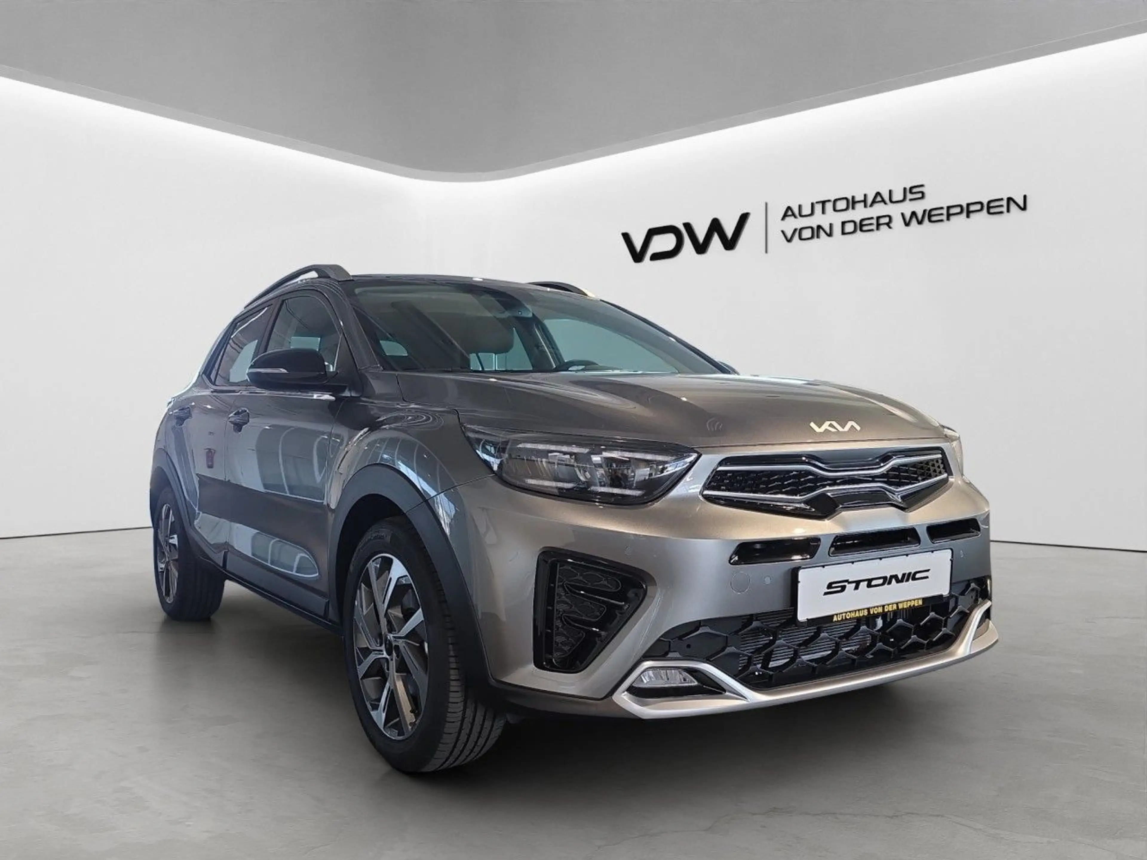 Kia Stonic GT Line — photo 11