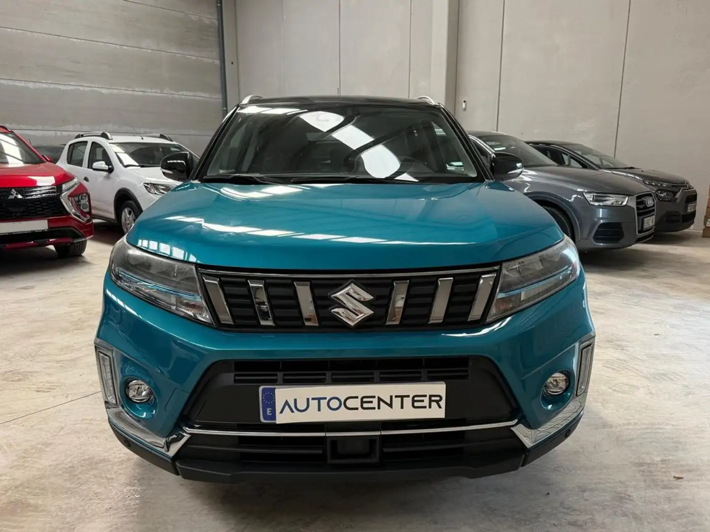 Suzuki Vitara 1.5L GLX Strong Hybrid 4WD Azul - 2