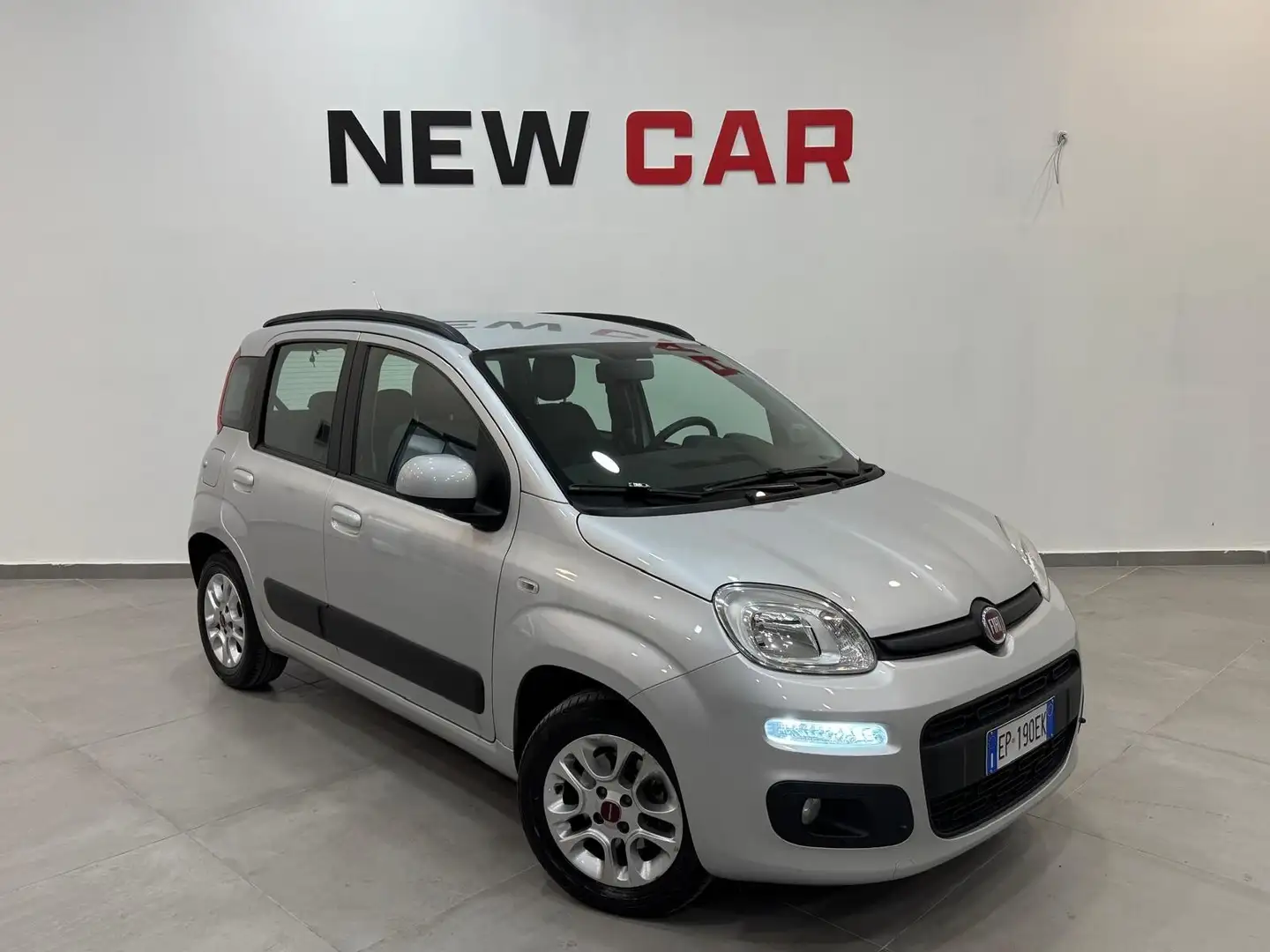 Fiat Panda 1.3 MJT S&S Lounge Argento - 2