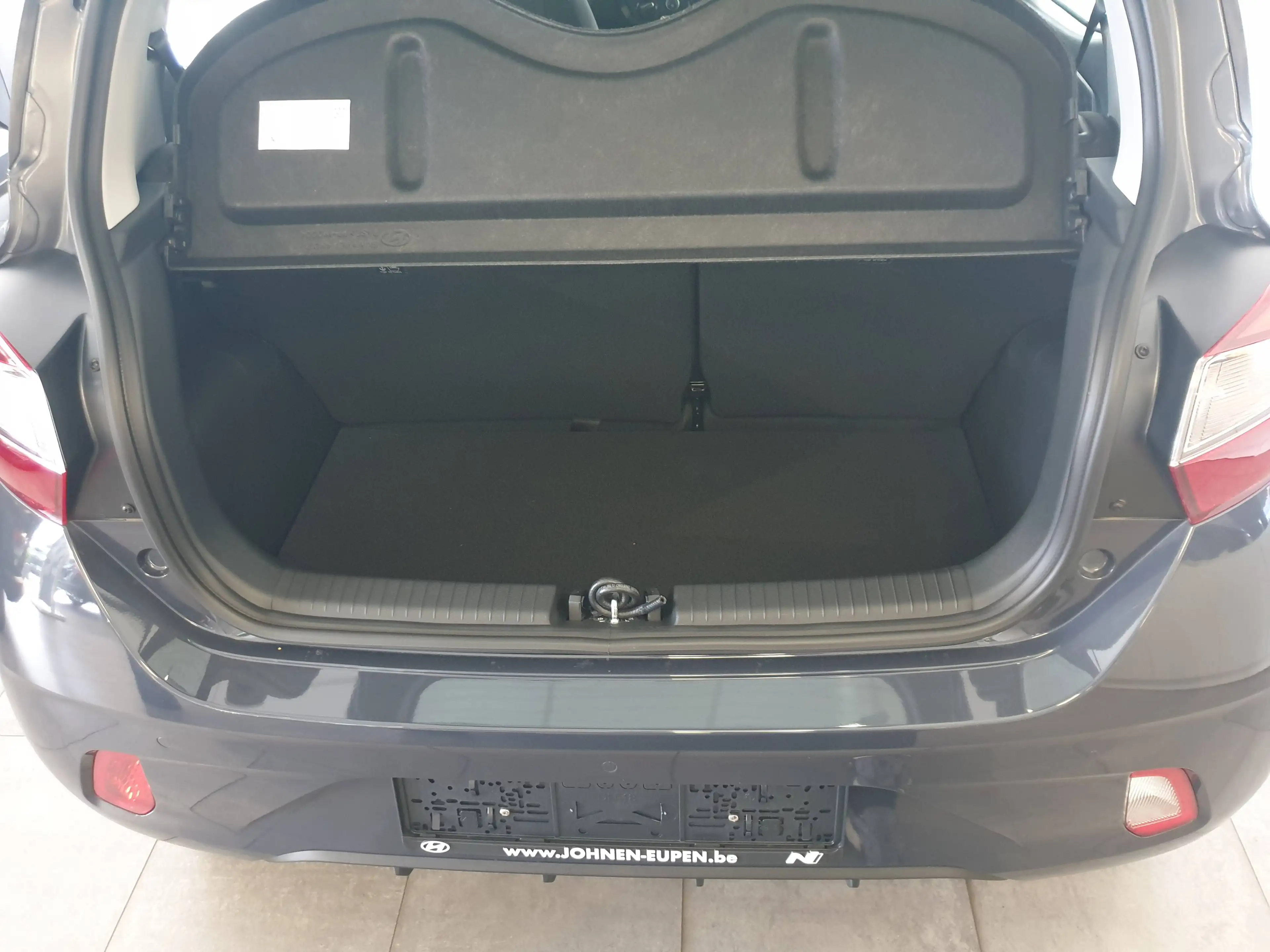 Hyundai i10 1.0i Twist — photo 5