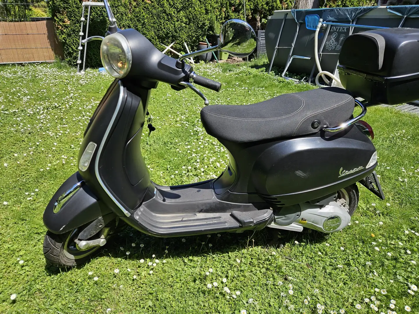 Vespa LX 125 Černá - 2