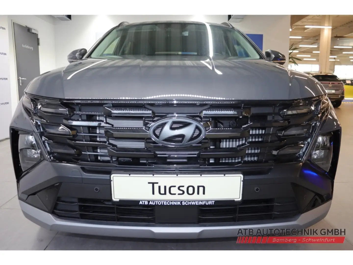 Hyundai TUCSON Trend MY25 1.6 T-GDI 160 PS 48V 2WD Navi LED ACC E Gris - 2