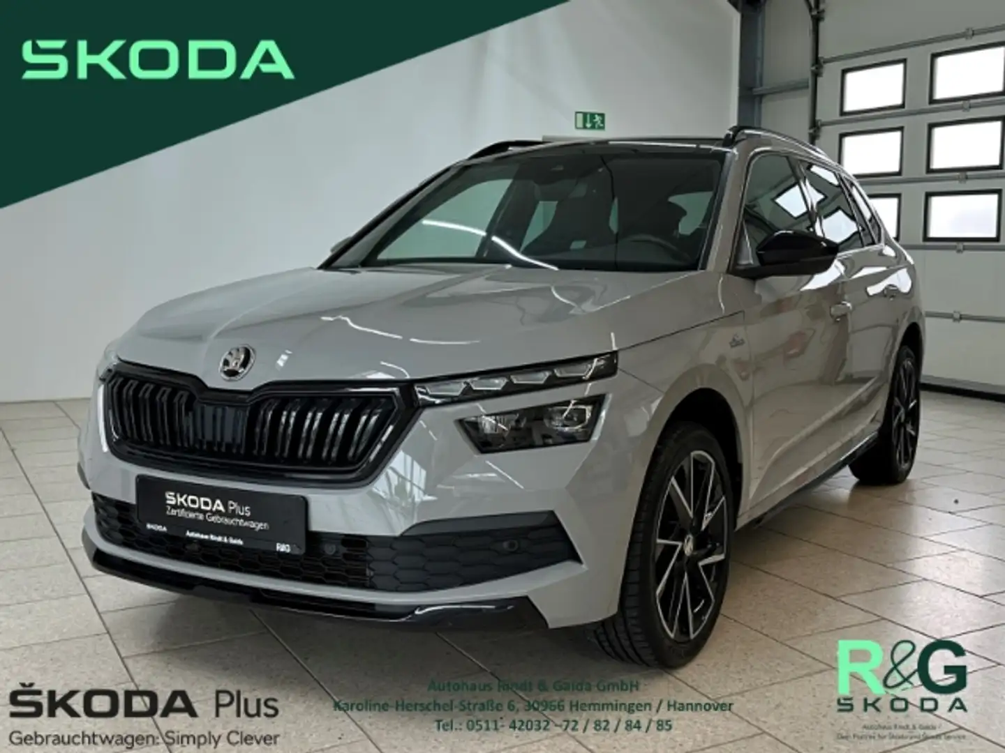 Skoda Kamiq Monte Carlo 1.5 TSI DSG ACC Pano Kamera Šedá - 1