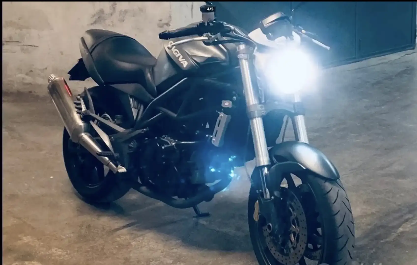 Cagiva Raptor 650 Grey - 1