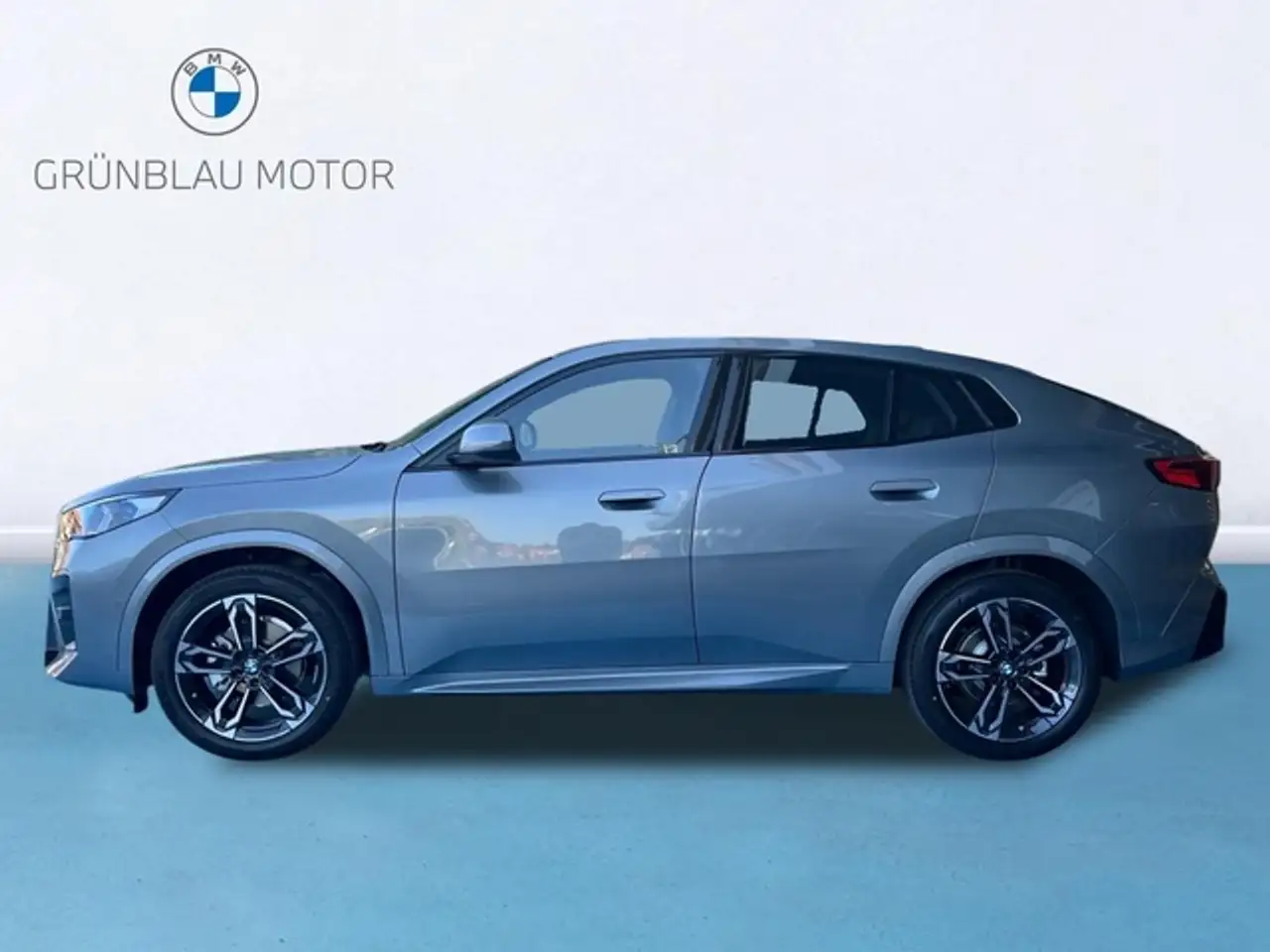 BMW iX2 2026