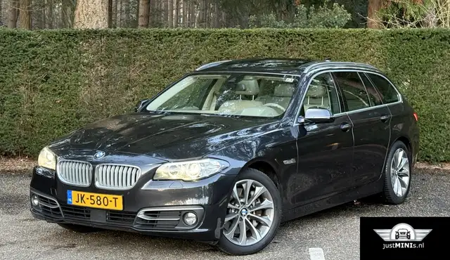 BMW 530xd High Executive touring AUT PANO HUD 4X4 LEDE