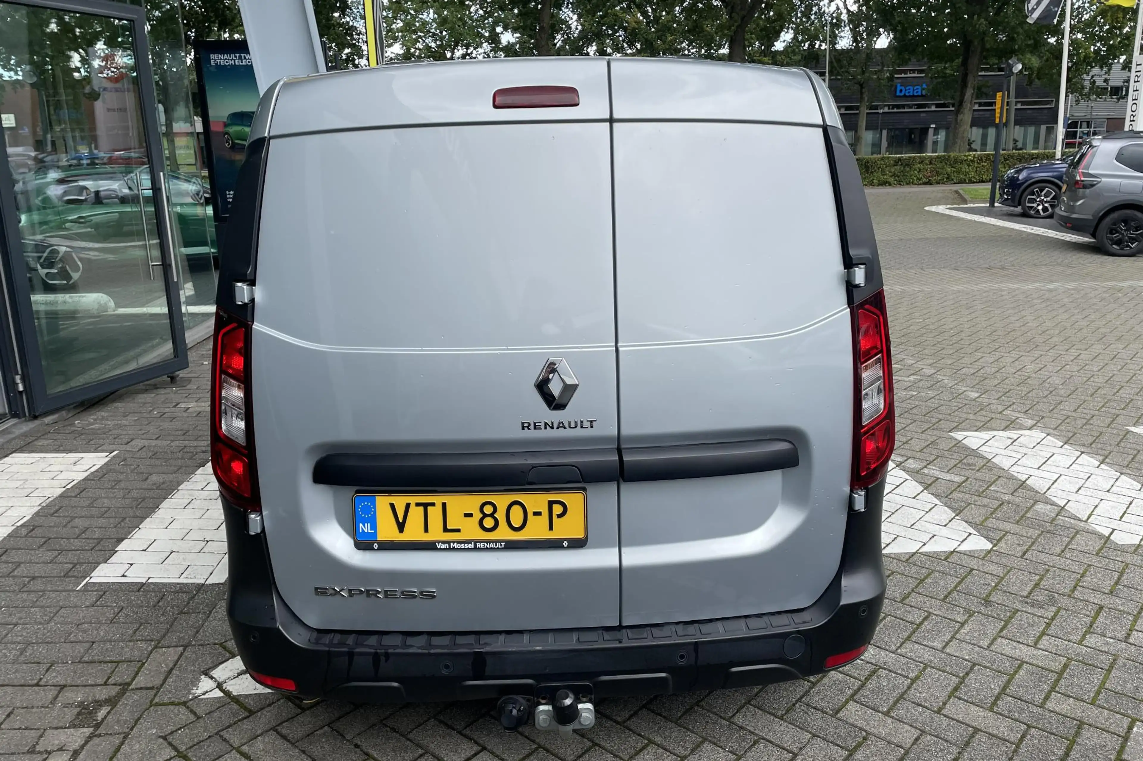 Renault Express 1.5 dCi 95 Comfort | Trekhaak | PDC | Vloer + Lat — photo 5