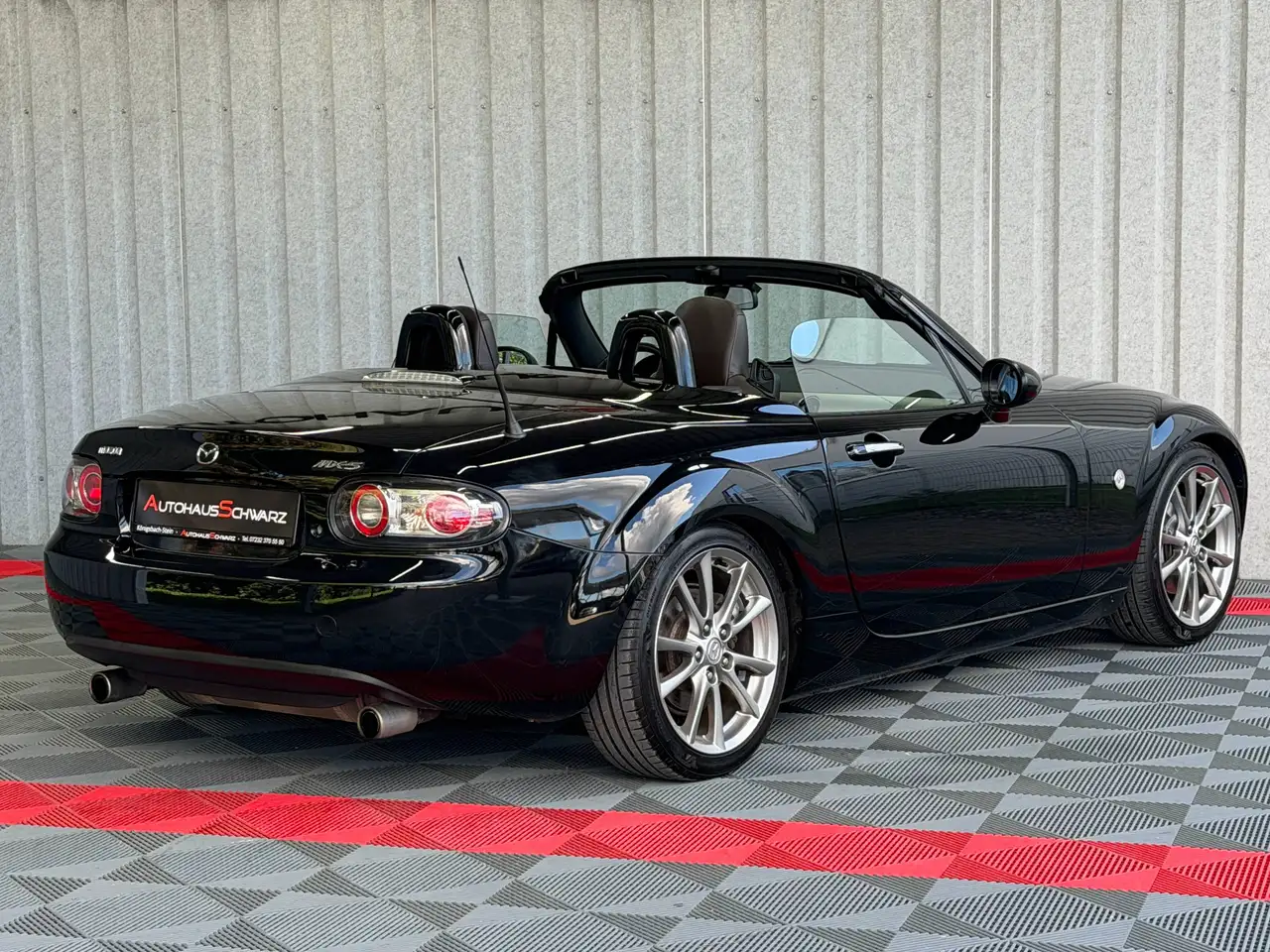 MAZDA MX-5 ROADSTER COUPÉ 2.0 160ch NISEKO - TOIT RIGIDE ÉLECTRIQUE - CUIR - SIÈGES CHAUFFANTS - CLIMATISATION AUTOMATIQUE