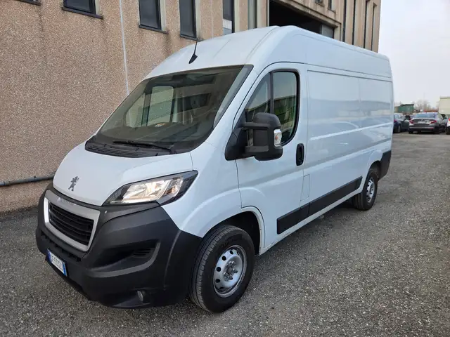 Peugeot Boxer 335 2.2 bluehdi 140cv S&S L2H2 + IVA