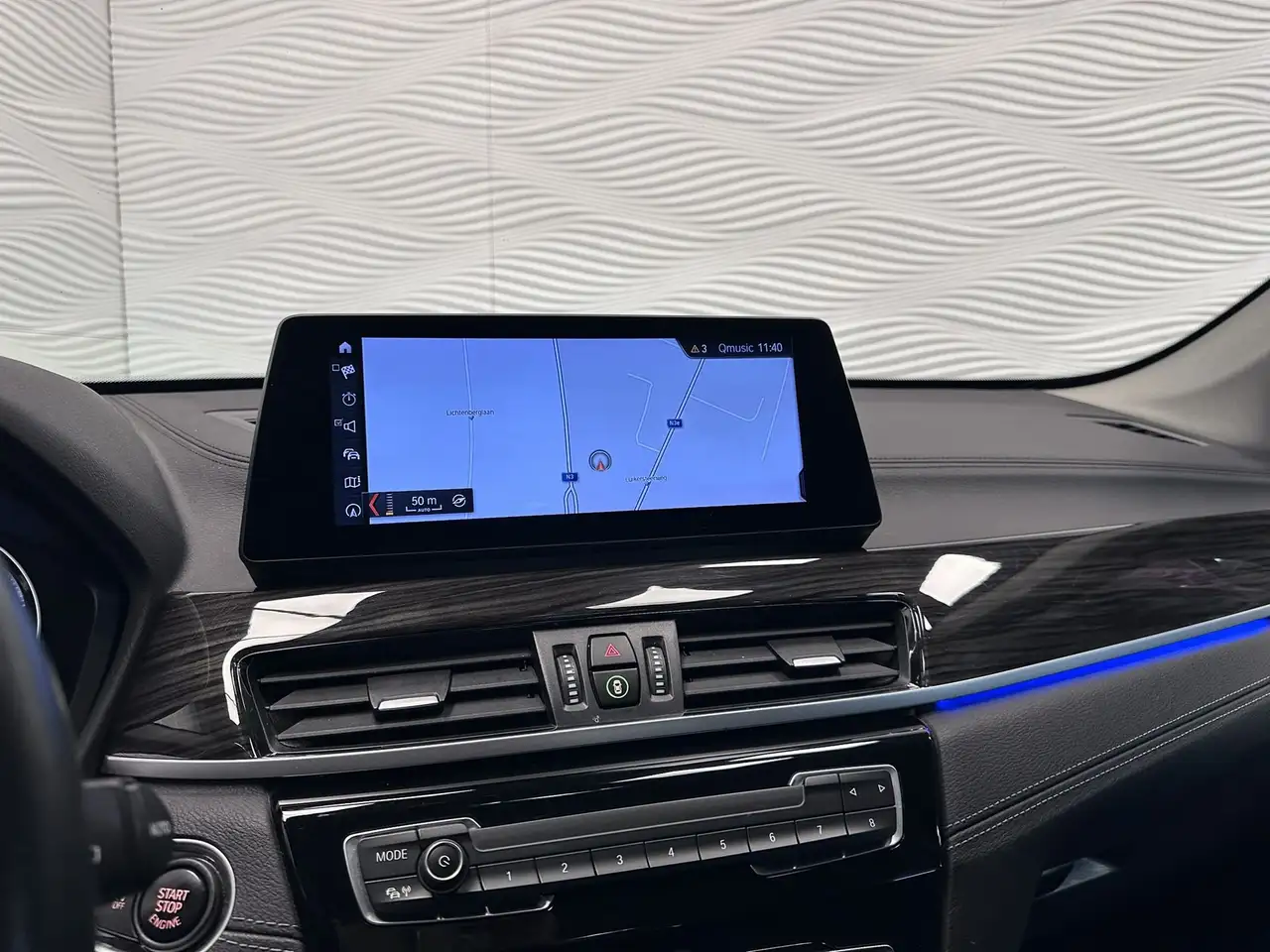 BMW X1 sDrive18i*AUT*SPORTZETELS*XLINE*CAMERA*HUD*, миниатюра 28