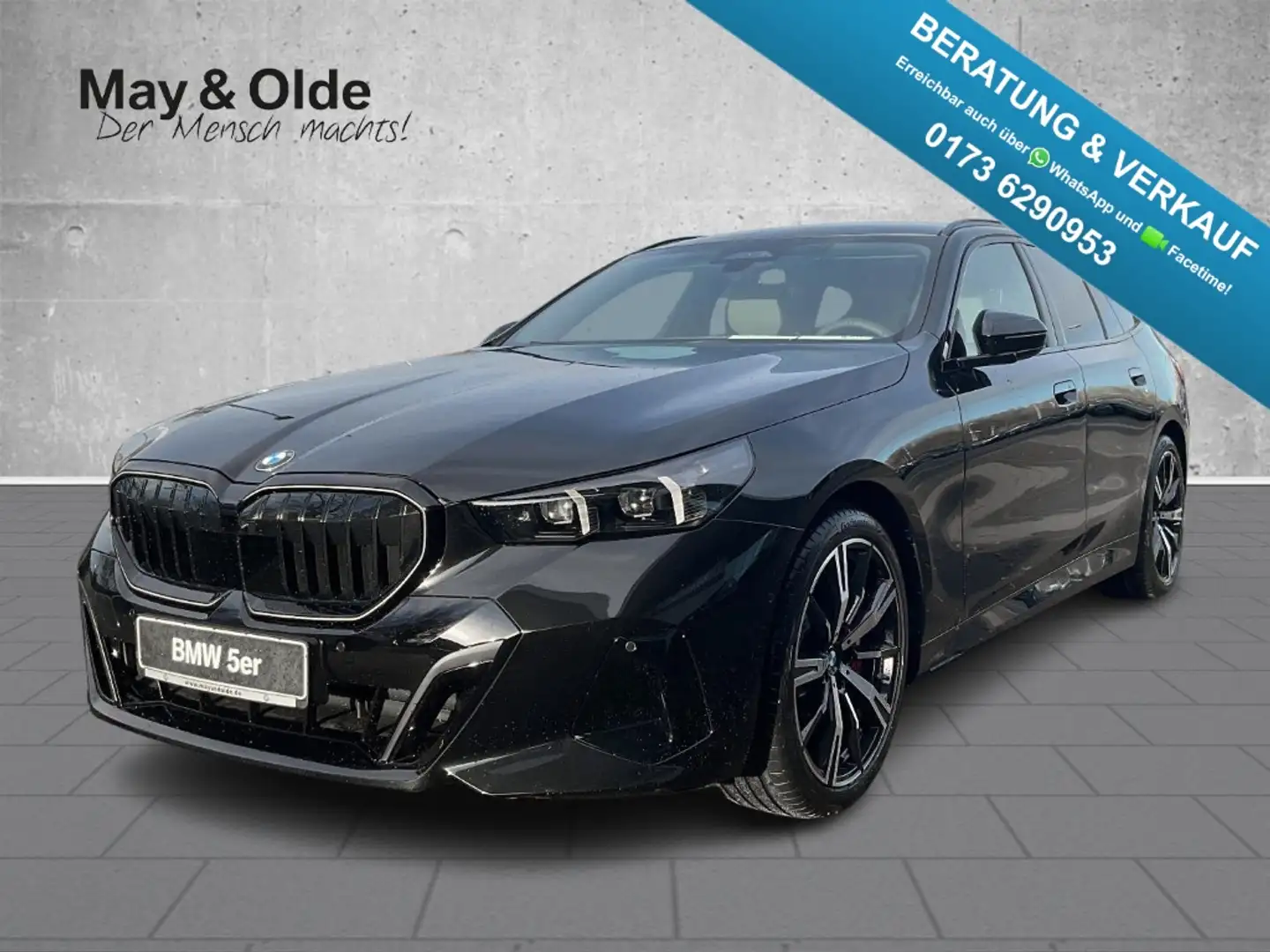 BMW 540 d xDrive Touring M-Sport HUD AHK Pano StandHZG Schwarz - 1