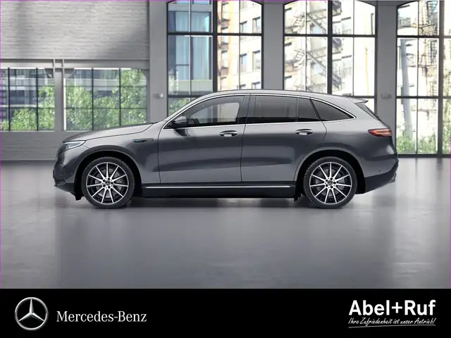 Mercedes-Benz Eqc view 3