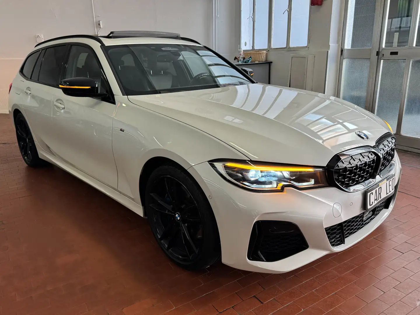 BMW 340 Serie 3 g21 Touring M340i Touring xdrive auto Wit - 2