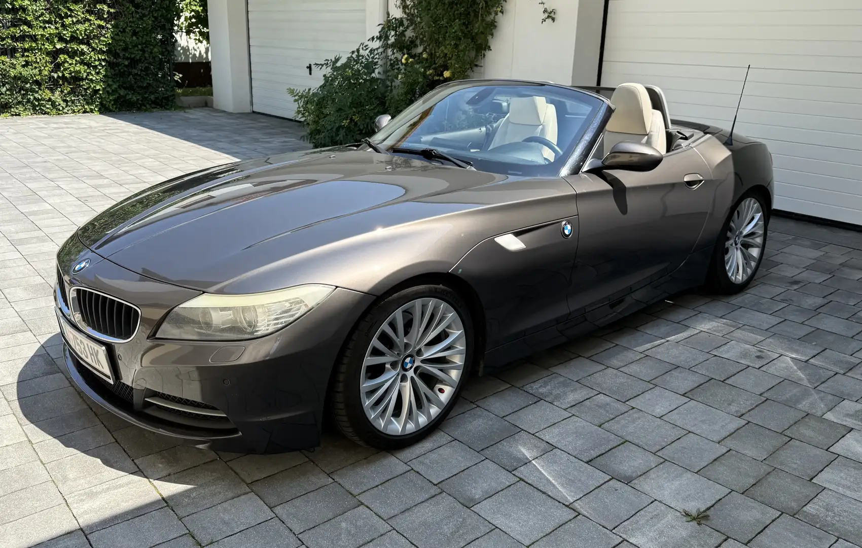 BMW Z4 sDrive 30i Österreich-Paket Aut. - 1