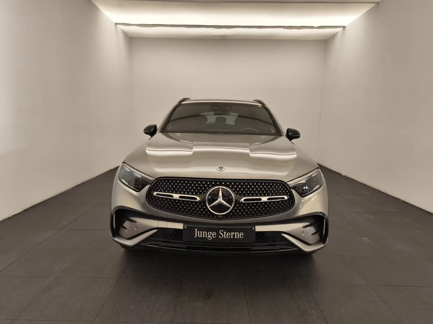 Mercedes-Benz GLC 400 GLC 400 e 4M AMG Premium+ DigiLight Airmatic Hinterachs Silber - 2