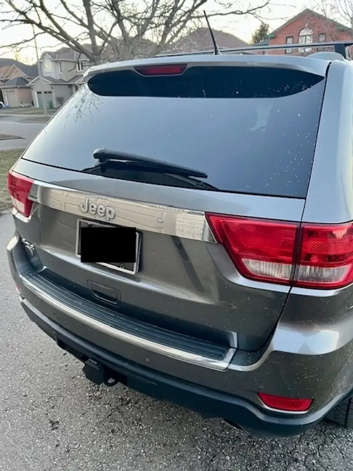 Jeep Grand Cherokee снимка Jeep Grand Cherokee