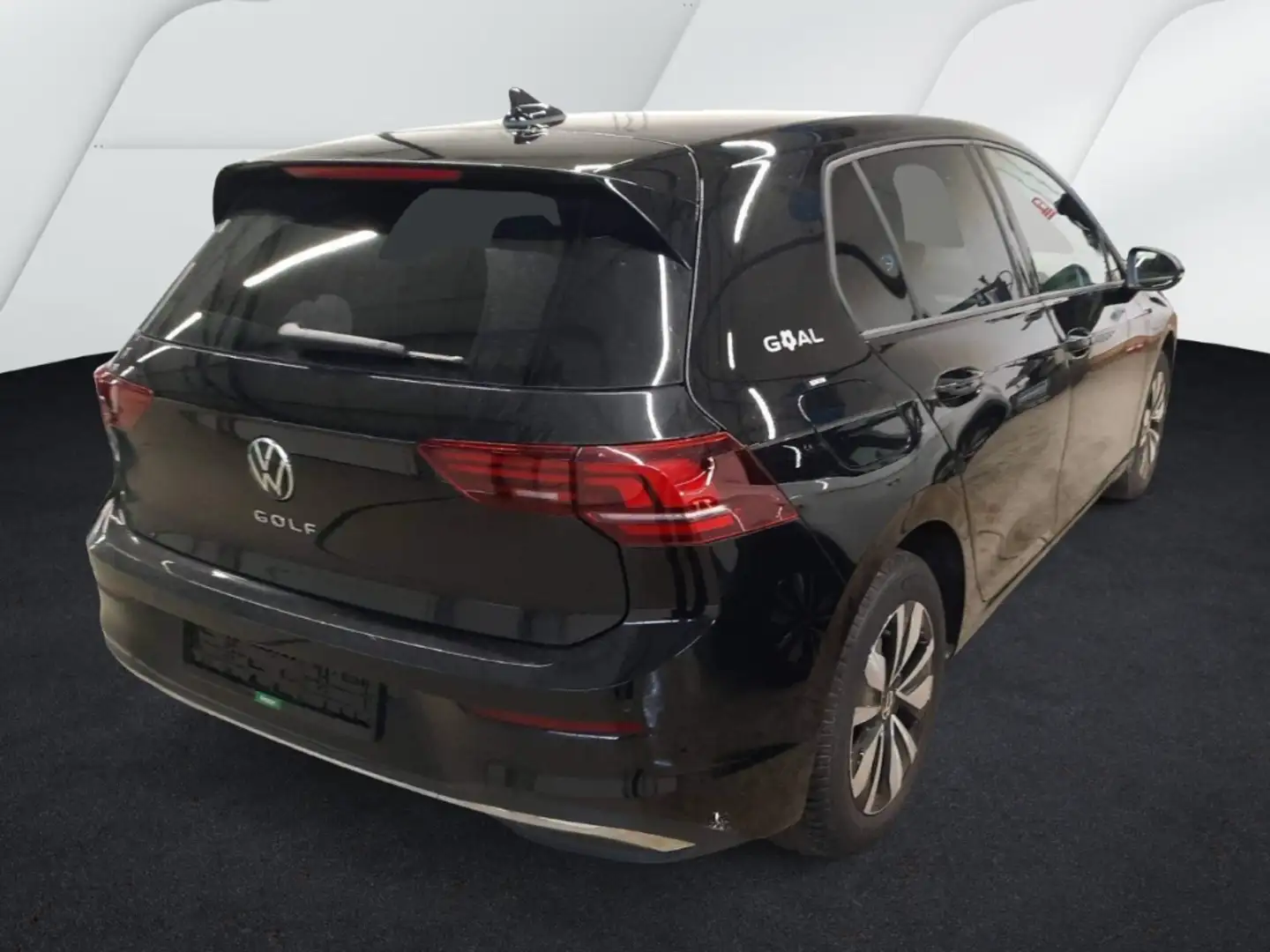 Volkswagen Golf VIII 1.5TSI Goal LED-Plus Navi AHK SHZ App-Connect Schwarz - 2