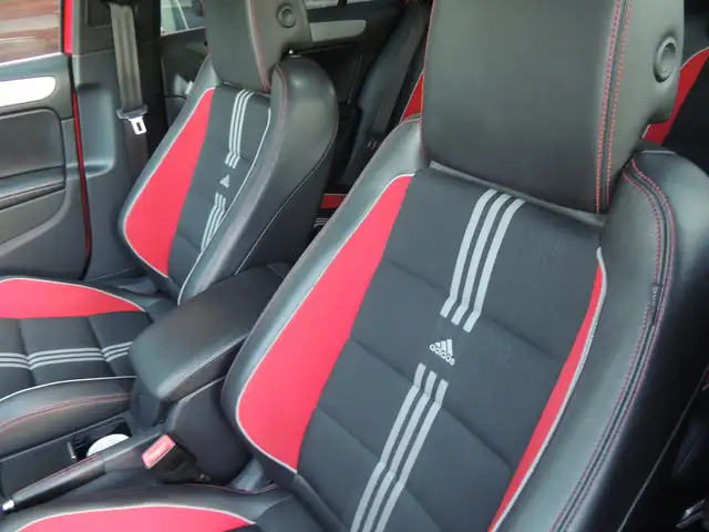 Volkswagen Golf view 11