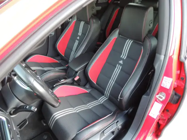 Volkswagen Golf view 10