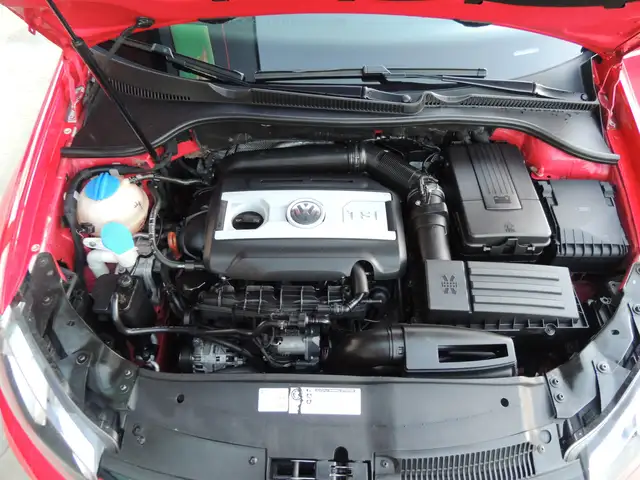 Volkswagen Golf view 12