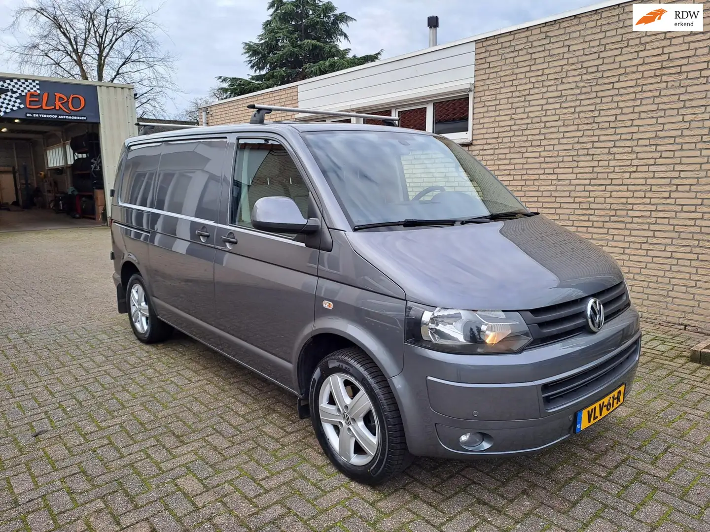 Volkswagen Transporter 2.0 TDI L1H1 Automaat Grau - 1