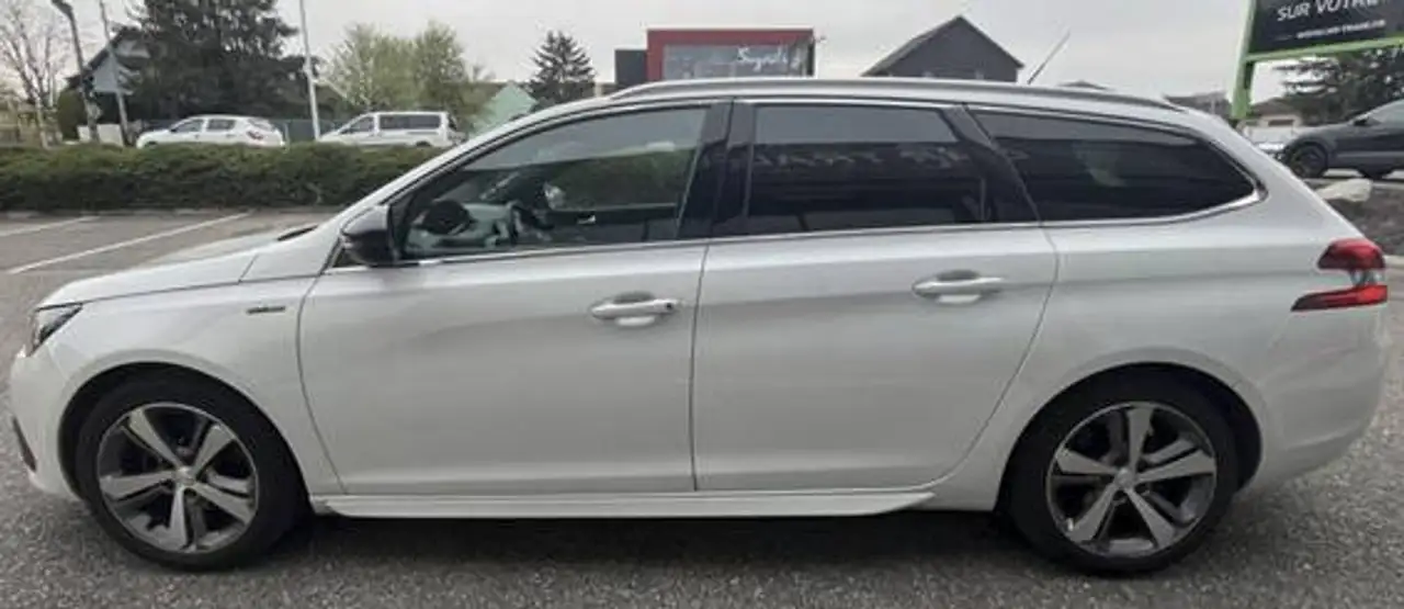 Peugeot 308 308 SW — photo 2