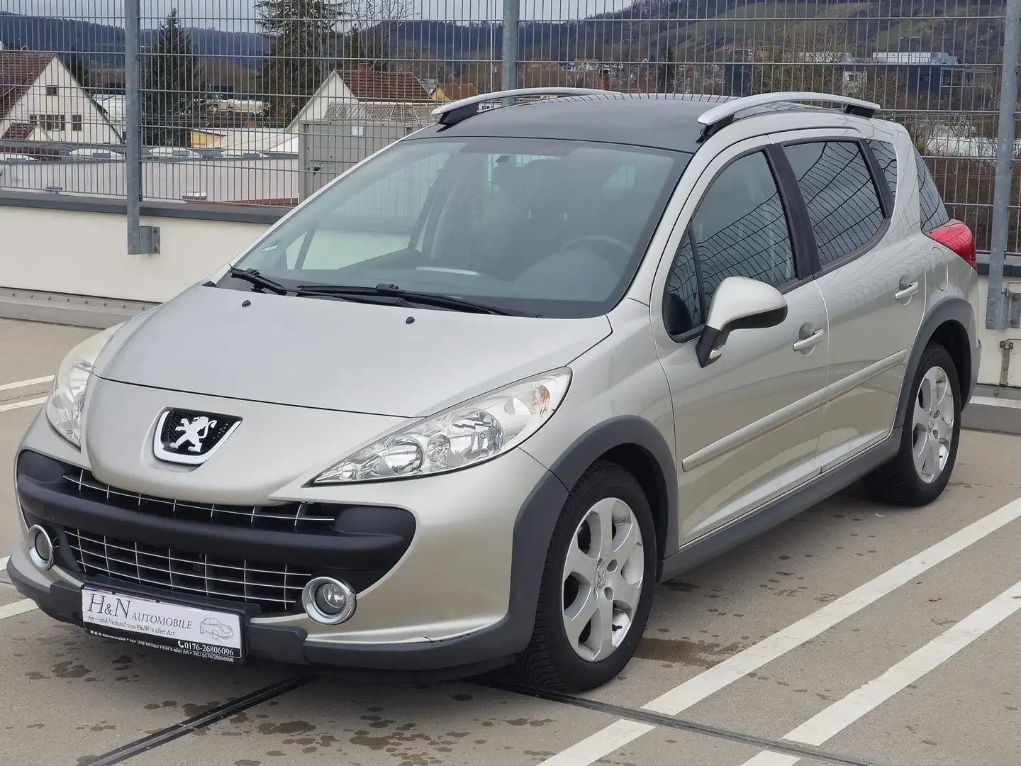 Peugeot 207 EscapadeOrig.92000KM*HU/AU07/25*Klima*Leder*Panno. Grau - 1