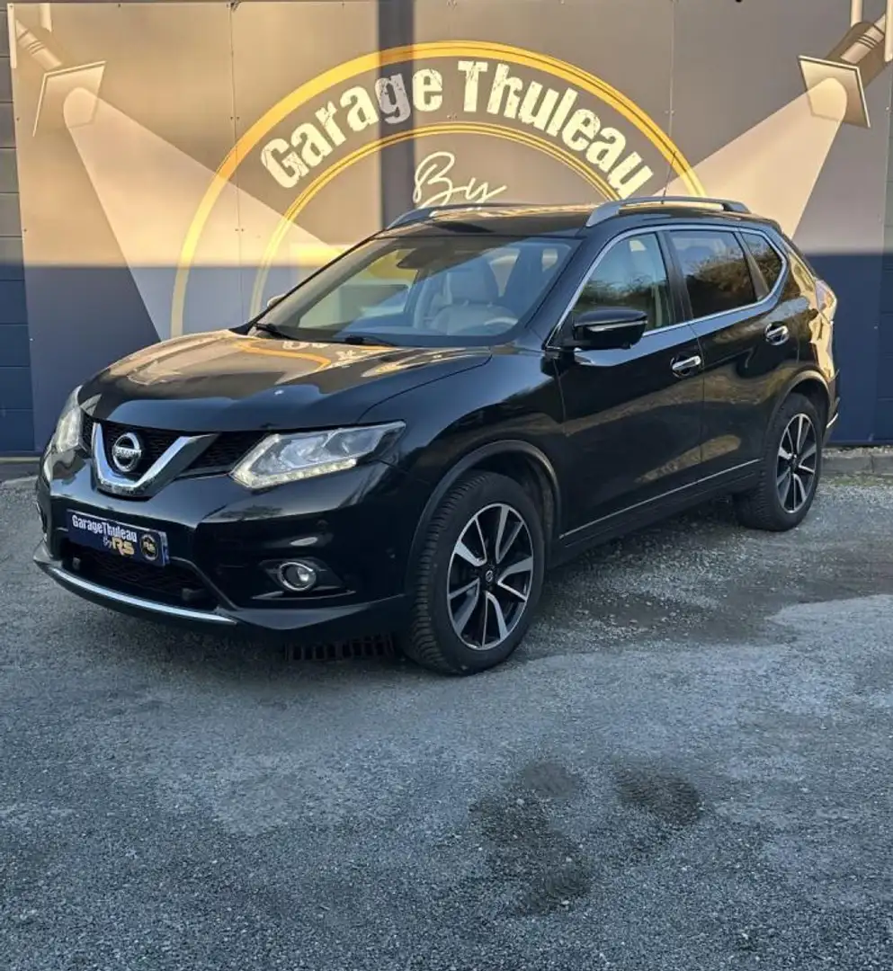 Nissan X-Trail III dCi 130 ALL MODE 4x4-i TEKNA 7PL Zwart - 1